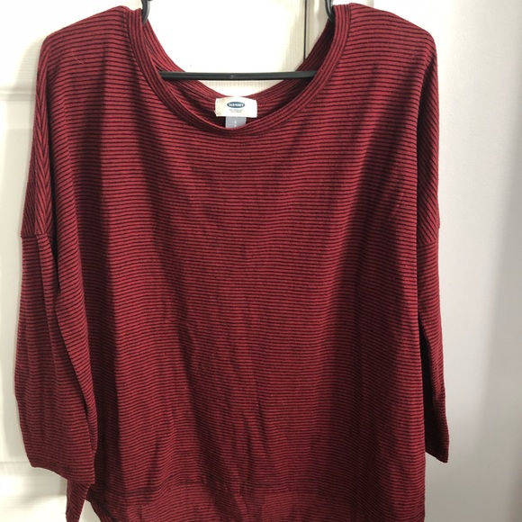 Old Navy long sleeve top.
